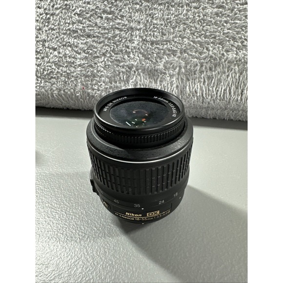 Nikon DX VR 18-55mm 1:3.5-5.6g Camera Lens - As is conditon - Picture 1 of 7